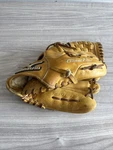 Mizuno Global Elite Vop Series GGE1V Pitcher/infield Baseball Glove 12 Inch Rht. Fixed Price $149.99.