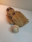Louisville Slugger LSG27K 12 Inch Ray Knight Rht Baseball Softball Glove. Fixed Price $16.00.