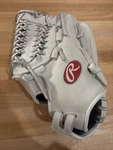 Rawlings Baseball Glove Outdoor Sports SS13W (TDY001095). Fixed Price $200.00.