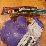 Franklin 8 Oz Competition Boxing Gloves Purple White Mpn 1122. Fixed Price $18.00.