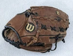 Wilson A1740 P5 Leather Glove 12" Baseball Sports Pro 1000 Rht Mitt. Fixed Price $29.99.