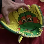 Remco Tmnt 11.5" Green Yellow Baseball Softball Glove Finger. Fixed Price $19.99.