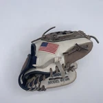 Worth Freedom WF100 10" Youth Baseball Glove Right Hand Throw Rht. Fixed Price $22.99.