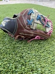 Easton Mako Legacy 11.5" MKLGCY1150DBG Professional Pink And Blue Lace. Fixed Price $150.00.