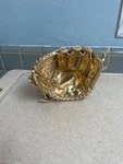 Rawlings Golden Glove Mini Collectible Heart Of The Hide PRO701BF. Fixed Price $13.99.