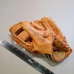 Macgregor Ron Cey Baseball Glove MG15 Steerhide Leather Rht Adj Deep Grip Pocket. Fixed Price $15.00.