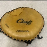 Mizuno Classic Pro GXT1 Baseball Training Glove Pancake Mitt Flat Catcher Rht. Fixed Price $39.99.