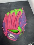 Franklin Youth T-ball Baseball Glove 22826 9.5 Right Hand Throw Mesh Tek. Fixed Price $13.00.
