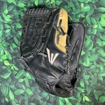 Easton Leather Baseball Glove 12 Pattern BX1300 Rht. Fixed Price $7.79.