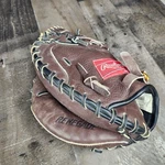 Rawlings Rscm Renegade 33 Catchers Mitt Baseball Glove Left Hand Throw. Fixed Price $29.99.