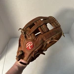Rawlings C100-9 Right Hand Fastback Baseball Glove. Fixed Price $44.99.