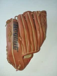 Vintage Regent Star Dual Hinge 03116 Baseball Glove. Fixed Price $13.99.