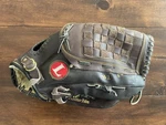 Louisville Slugger Pro Series" Glove - GB1400 14INCH Right Handed Throw. Fixed Price $19.99.