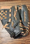 Nike Baseball Glove Siege Lht 12 Inch Left Hand Throw Diamond Ready Black. Fixed Price $24.99.