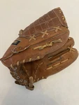 Vtg Regent Youth Baseball Mitt Glove 03660 Hand Crafted Made Korea Eagle Tan Rht. Fixed Price $6.34.