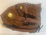 Wilson A1511 ST6 Broken-in Soft Leather 13" 1/2 Baseball Glove Right Handed Rht. Fixed Price $23.99.