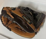 Louisville Slugger Tpx Helix Series Model HX1252 12.5" Baseball Glove Right. Fixed Price $26.00.