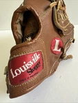 Louisville Slugger Mitt 13.5 Glove HBG9 Rht 100% Cowhide. Fixed Price $28.90.