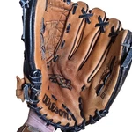 Wilson A0500 P115 11.5" Baseball Softball Glove Right Hand Throw Leather. Fixed Price $24.95.