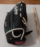 Rawlings Fastpitch Softball GLOVE-WFP115MT-11.5"-BLACK/TEAL Leather-right Hand.. Fixed Price $19.88.