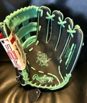 Rawlings Heart Of The Hide, 12.75", R2G Series, Baseball Glove!. Fixed Price $232.99.