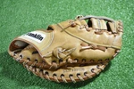 Franklin Don Mattingly Rh Throw 12.5" First Baseman Glove 4203 Skn 139726 Vgc. Fixed Price $41.00.