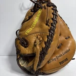 Glovesmith Field Commander F2018BCATCHERS Mitt Rht Very Nice Preowned. Fixed Price $45.50.