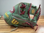 Wilson A2000 - 11.5 Rht Baseball Glove. Fixed Price $170.00.