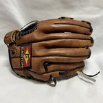 Easton Black Magic ES8C Youth Series 8.5 Baseball Glove. Fixed Price $10.99.