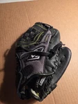 Louisville Slugger Baseball Glove Genesis 1884 Series 10.5 Mitt GNGH6S1050 Rht. Fixed Price $9.99.