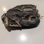 Mizuno Gpmp 1301 Right Hand Baseball Glove Inch Professional Model Left.... Fixed Price $17.99.