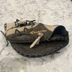 Easton First Baseman Baseball Glove Naty 3000 12 1/2 Lht. Fixed Price $20.00.