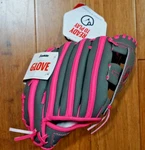 Franklin Youth Played Pink Gray Rht Baseball T-ball Glove 22703 9 1/2" Preowned. Fixed Price $26.95.