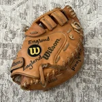 Wilson A2330 Pro Staff Gold Series Catchers Mitt Select Premium Steerhide Youth. Fixed Price $49.99.