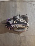Wilson Flash Series Gray Purple Baseball Glove A04RF19115 Fastpitch 11.5 Rht. Fixed Price $12.98.