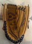 Easton EX1253 Leather Baseball Glove Competition Series 12-1/2" Rht New. Fixed Price $58.99.