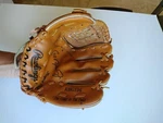 Rawlings Cal Ripken Jr Youth Baseball Glove Mitt RGB106 Left Hand Throw 10" Kid. Fixed Price $19.00.