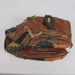 Champro Concept 2000 14'' CPT14 Leather Baseball Glove Rht. Fixed Price $24.99.