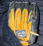 Louisville Slugger Lefty Baseball Glove LP1350 Players Series 1/2" Used Lht. Fixed Price $18.00.