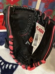 Inch Wilson Flash Girl's Fastpitch Softball Glove WBW10040611 Right Throw New. Fixed Price $38.00.