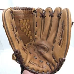Louisville Slugger Leather Baseball Glove Rht Mitt LS1101 Series Nice. Fixed Price $19.99.