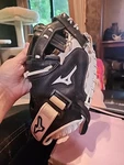 Mizuno Supreme Fastpitch Softball Mitt Gsp 335BW 33" Glove. Fixed Price $68.00.