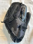 Adidas Eazy Close 10.5" Black Camo Baseball Glove Ts 1050DCB (right-hand Throw). Fixed Price $15.99.