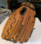 Mizuno Power Close Ii Prospect Glove 12" Gpl 1202 Rht Leather Youth. Fixed Price $22.00.