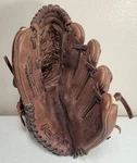 Rawlings Baseball Glove Mitt C125FP 12.5" Right Hand Thrower Leather Champion. Fixed Price $30.00.