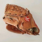 Rawlings Baseball Glove Century Series CII-10 Deep-well Pocket Lht Size Small. Fixed Price $13.99.