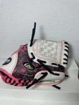 Rawlings Baseball Glove Players Series PL90WP Whit And Pink Rht. Fixed Price $10.20.