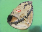 Rawlings RCM30C Catchers Mitt Joe Mauer Rht Lite Toe Baseball Glove.. Fixed Price $39.95.
