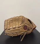 Rawlings Glove Basket Web Fastback Model Holdster 9380 Leather Lht 12.5. Fixed Price $19.99.