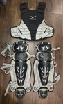 Mizuno Samurai Adult 15.5" Baseball Catcher's Gear (missing Helmet). Fixed Price $130.00.